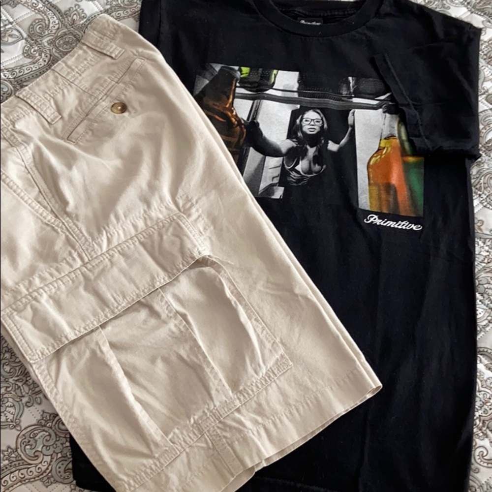 Men’s cargo shorts sz 30 and T-shirt sz Sm